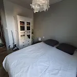 Diane - Beach, Wi-fi, Sleeps 6, Modern And Neat Lägenhet